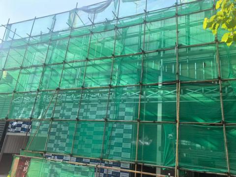 壹西格玛红旗4S店幕墙施工现场