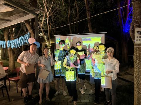 成都公装公司壹西格玛月度会议表彰环节